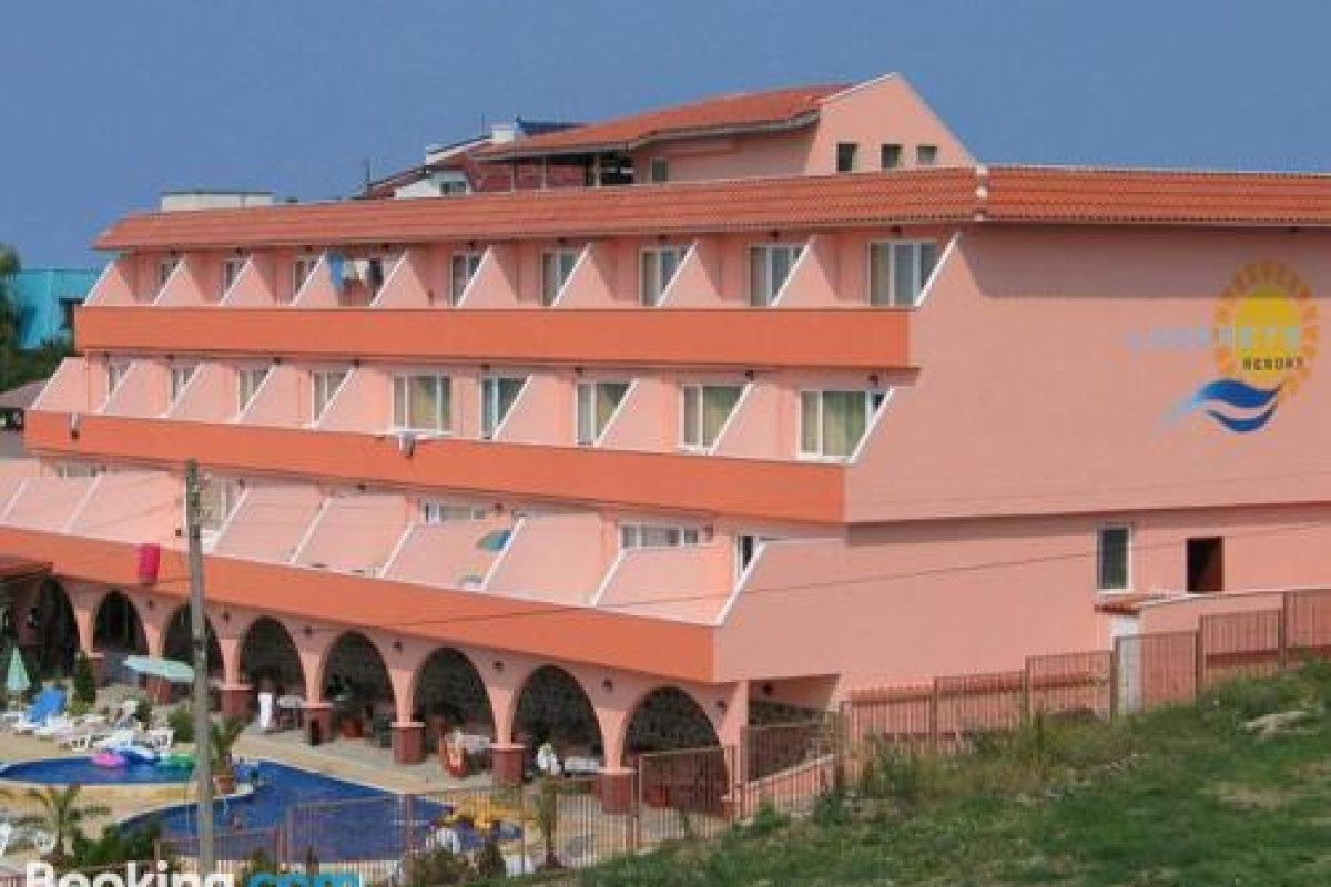 LOZENETS RESORT HOTEL