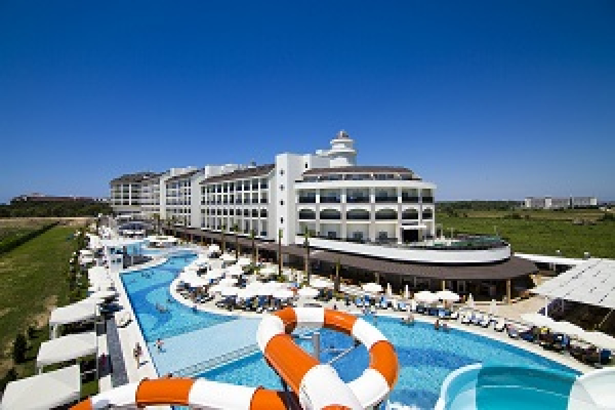 LRS PORT RIVER SIDE HOTEL & SPA