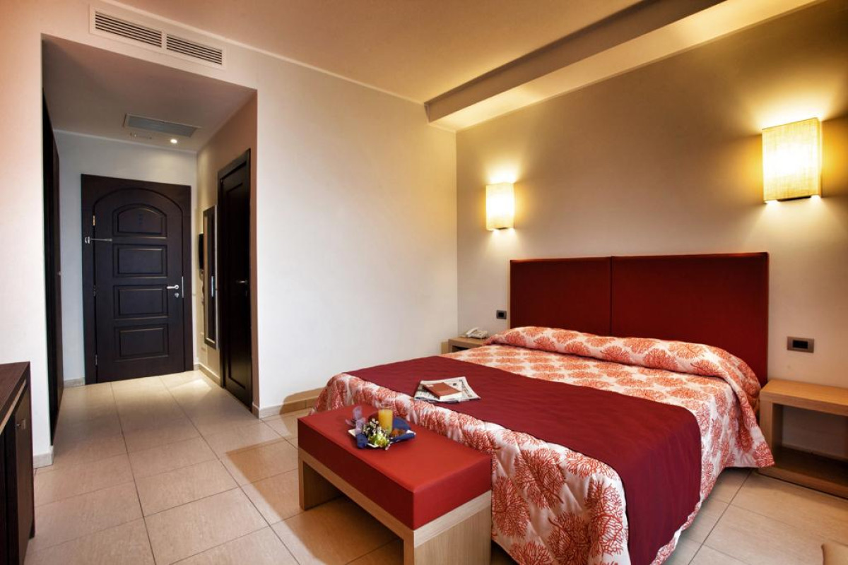LU HOTEL CARBONIA