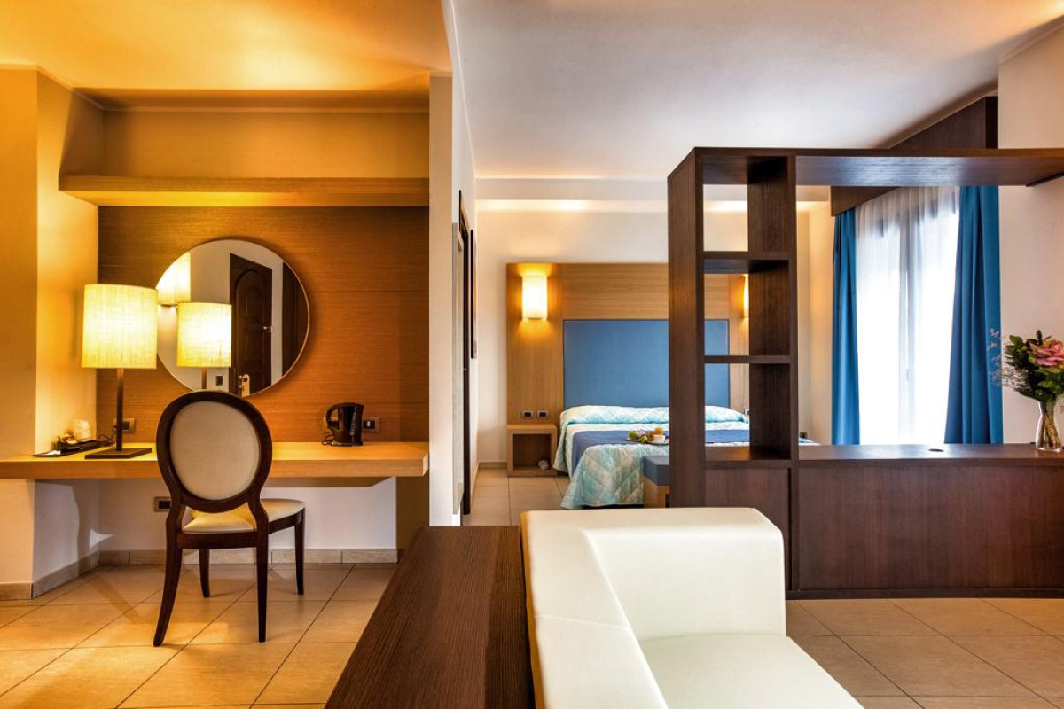 LU HOTEL CARBONIA