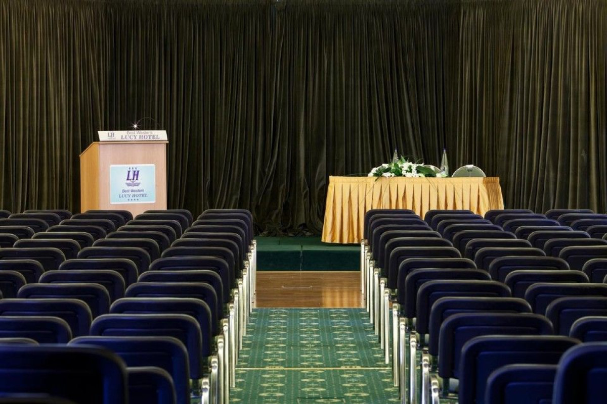 Lucy Hotel Chalkida