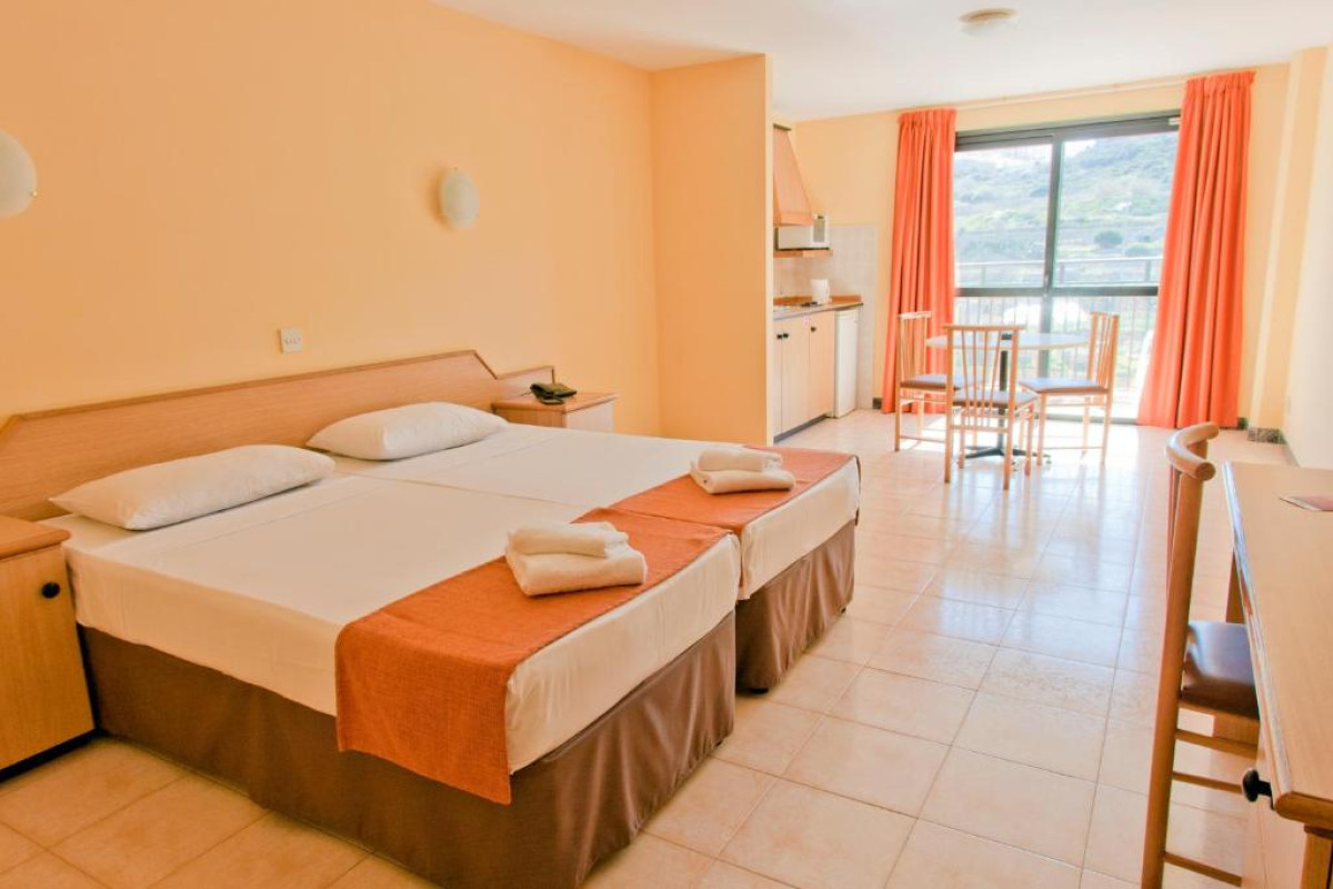 Luna Holiday Complex
