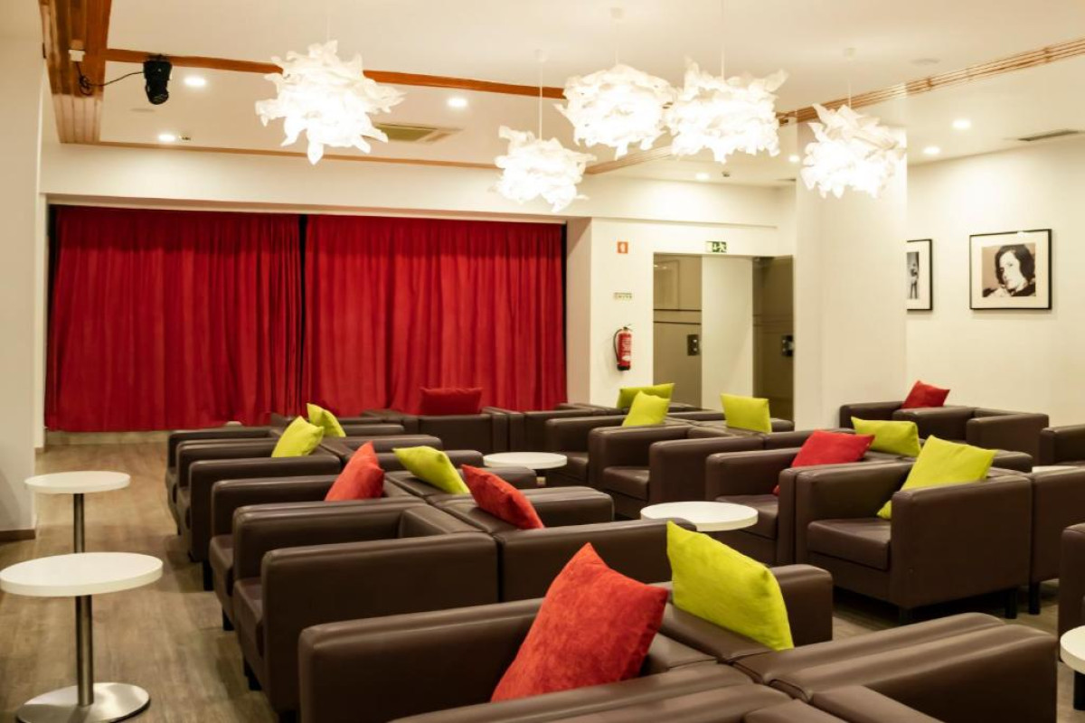 Luna Miramar Club