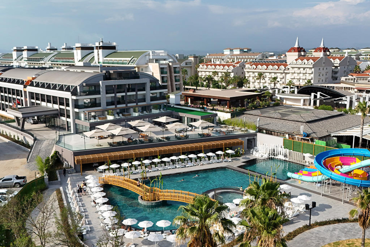 LUNA VISTA BELEK (EX.CLOVER MAGIC SEAGATEex. Throne Seagate)