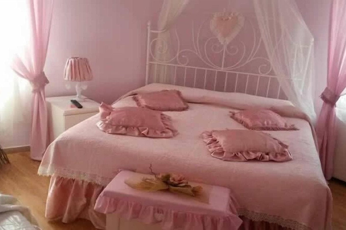 Lunartista Bed & Breakfast