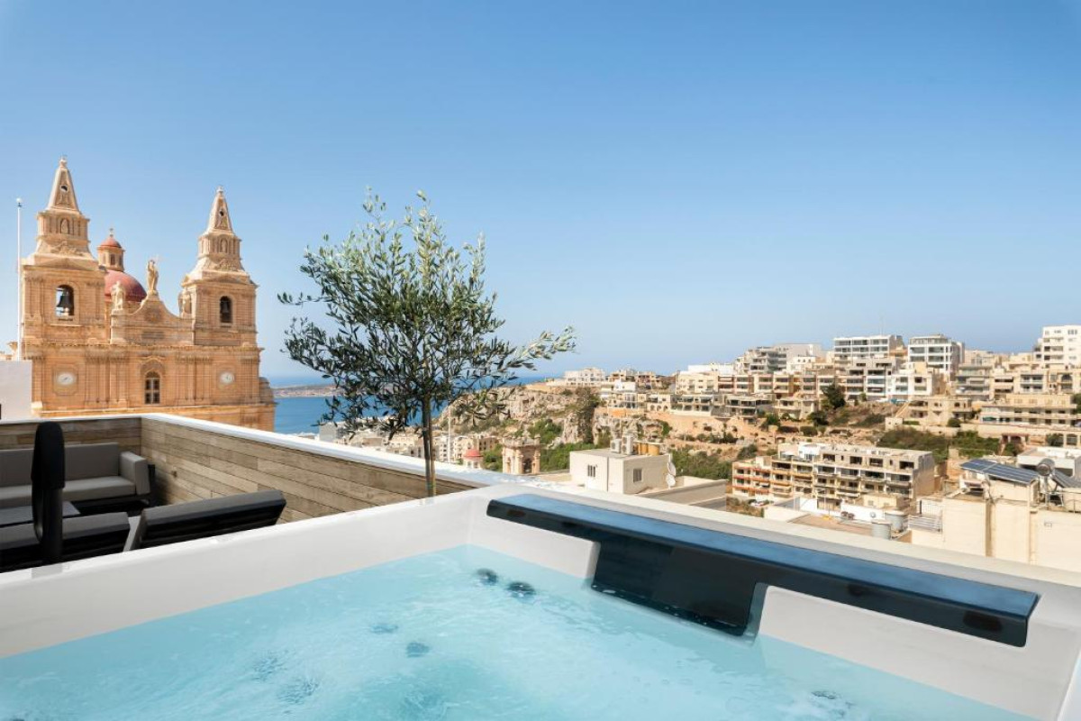 Lure Hotel & Spa