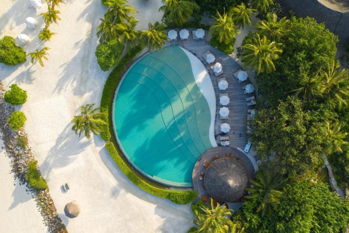 LUX South Ari Atoll Villas & Resort