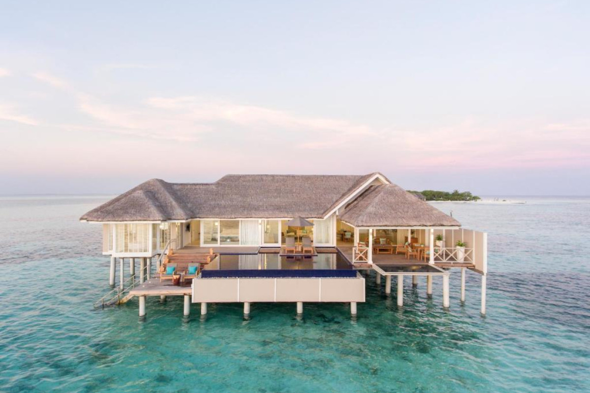 LUX South Ari Atoll Villas & Resort