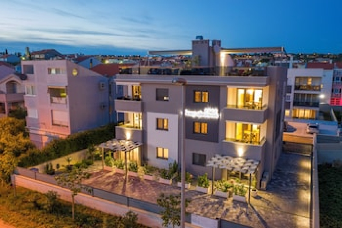 LUXURY MAJPRUZ SUITES