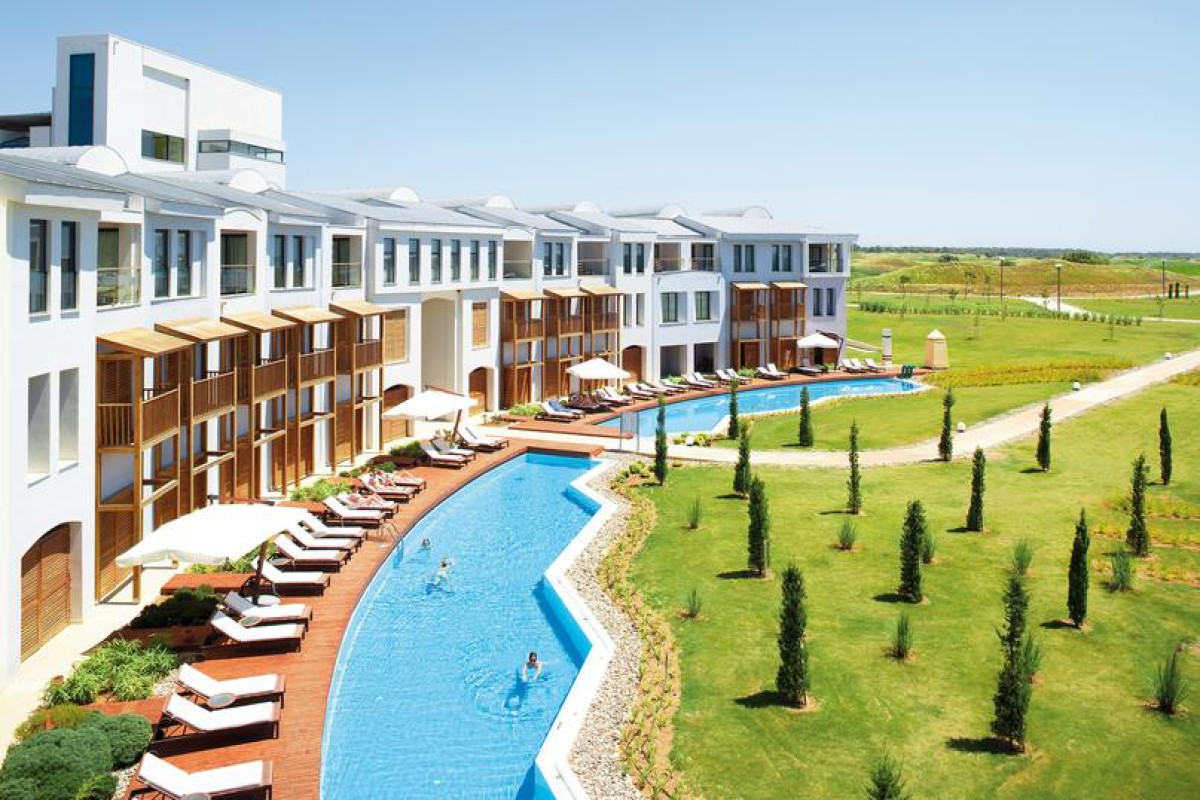 LYKIA WORLD & LINKS GOLF