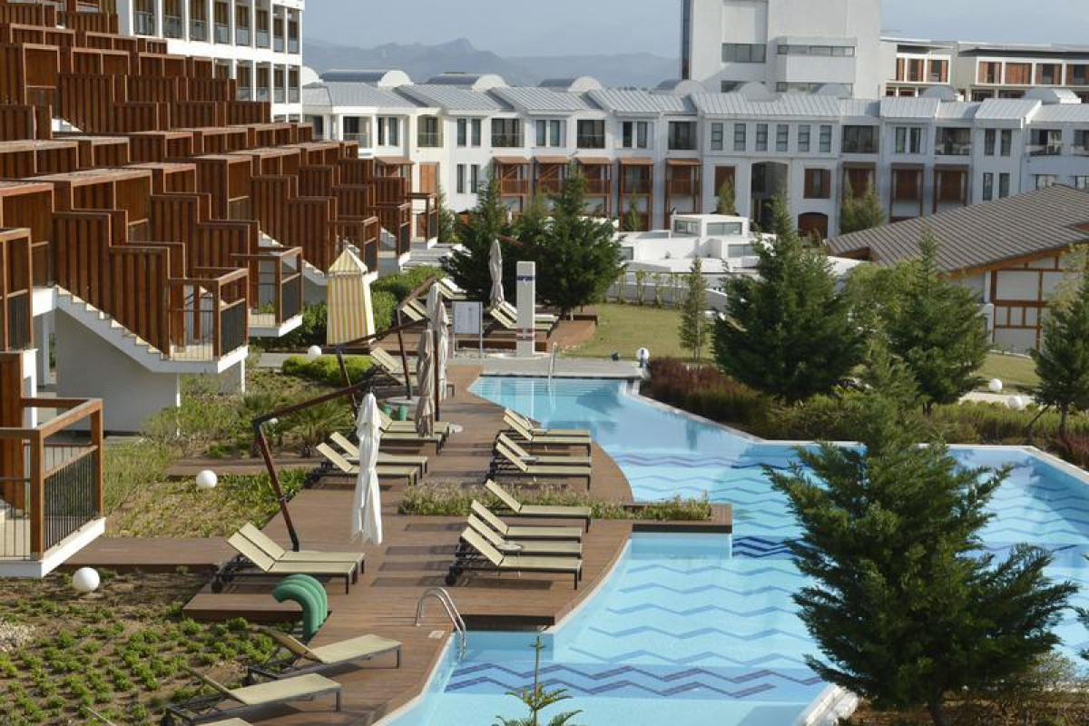 LYKIA WORLD LINKS & GOLF