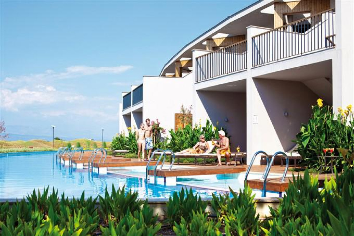 LYKIA WORLD LINKS & GOLF