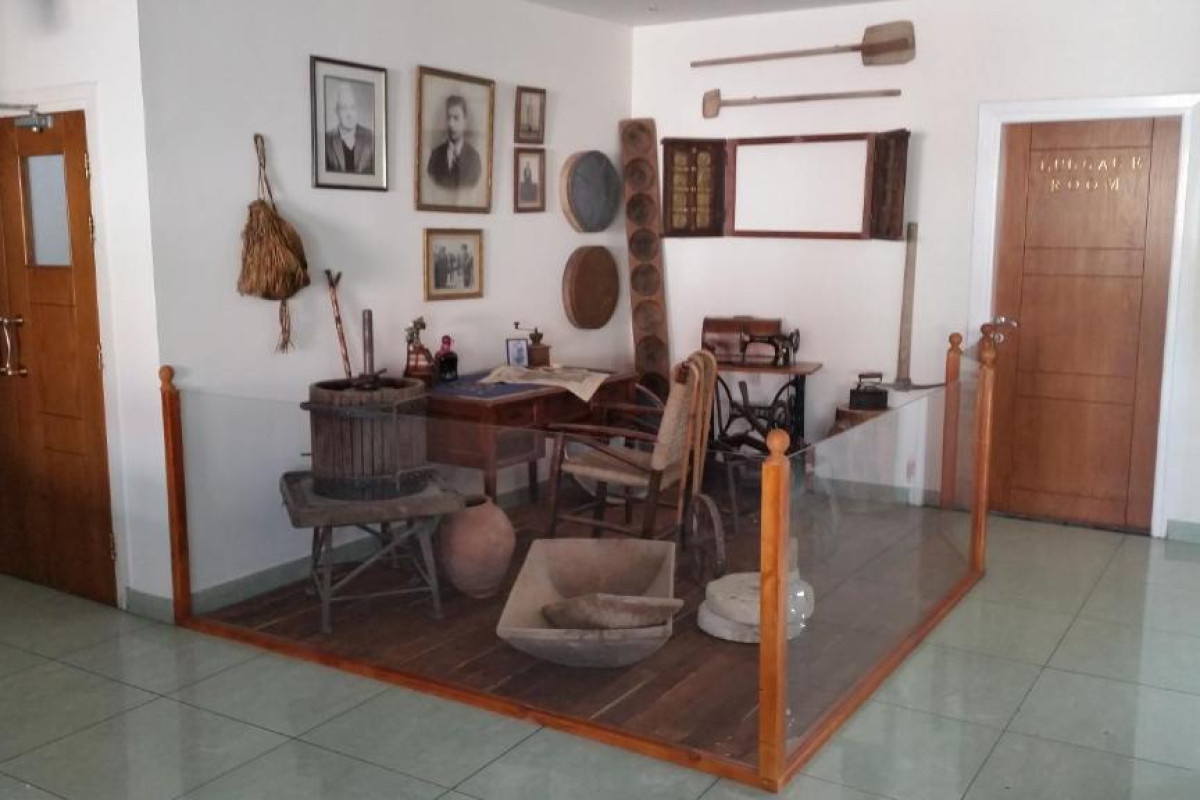 M. Moniatis Hotel