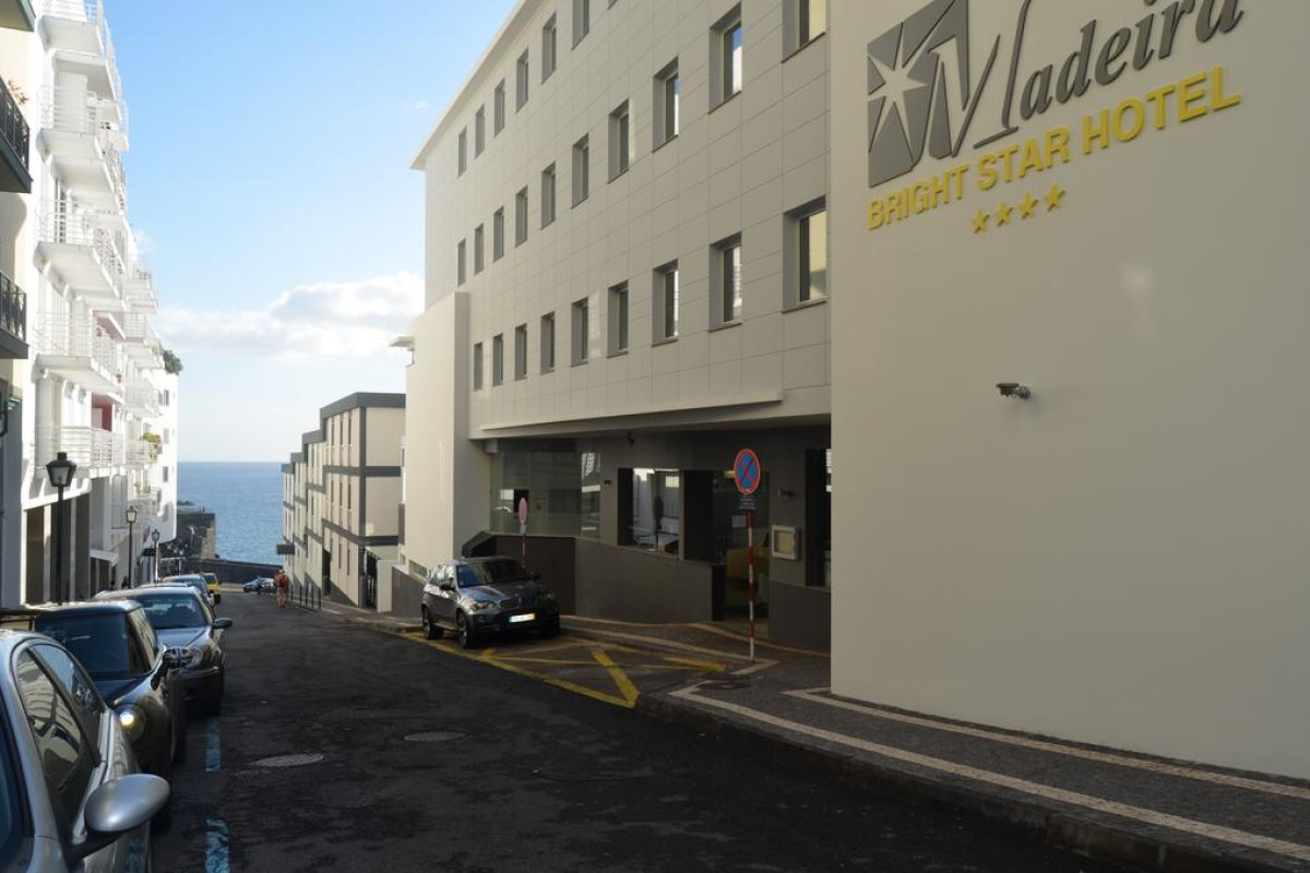 Madeira Bright Star