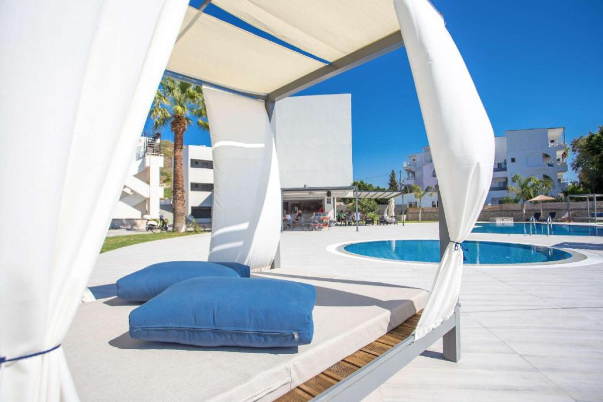 MADISON BOUTIQUE HOTEL