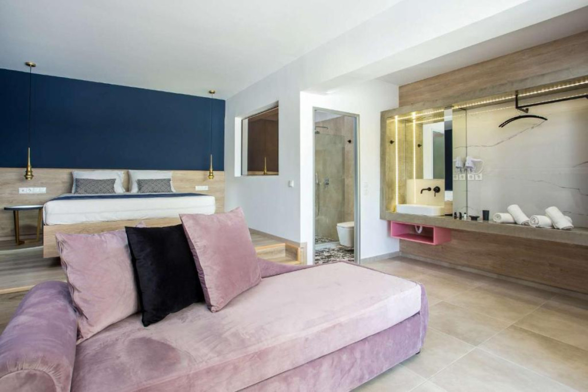 MADISON BOUTIQUE HOTEL