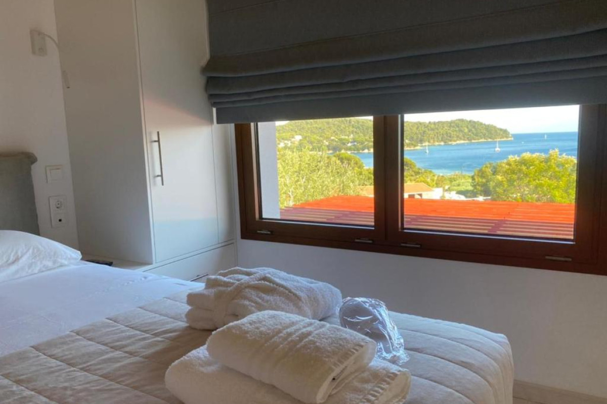 Magic Hotel