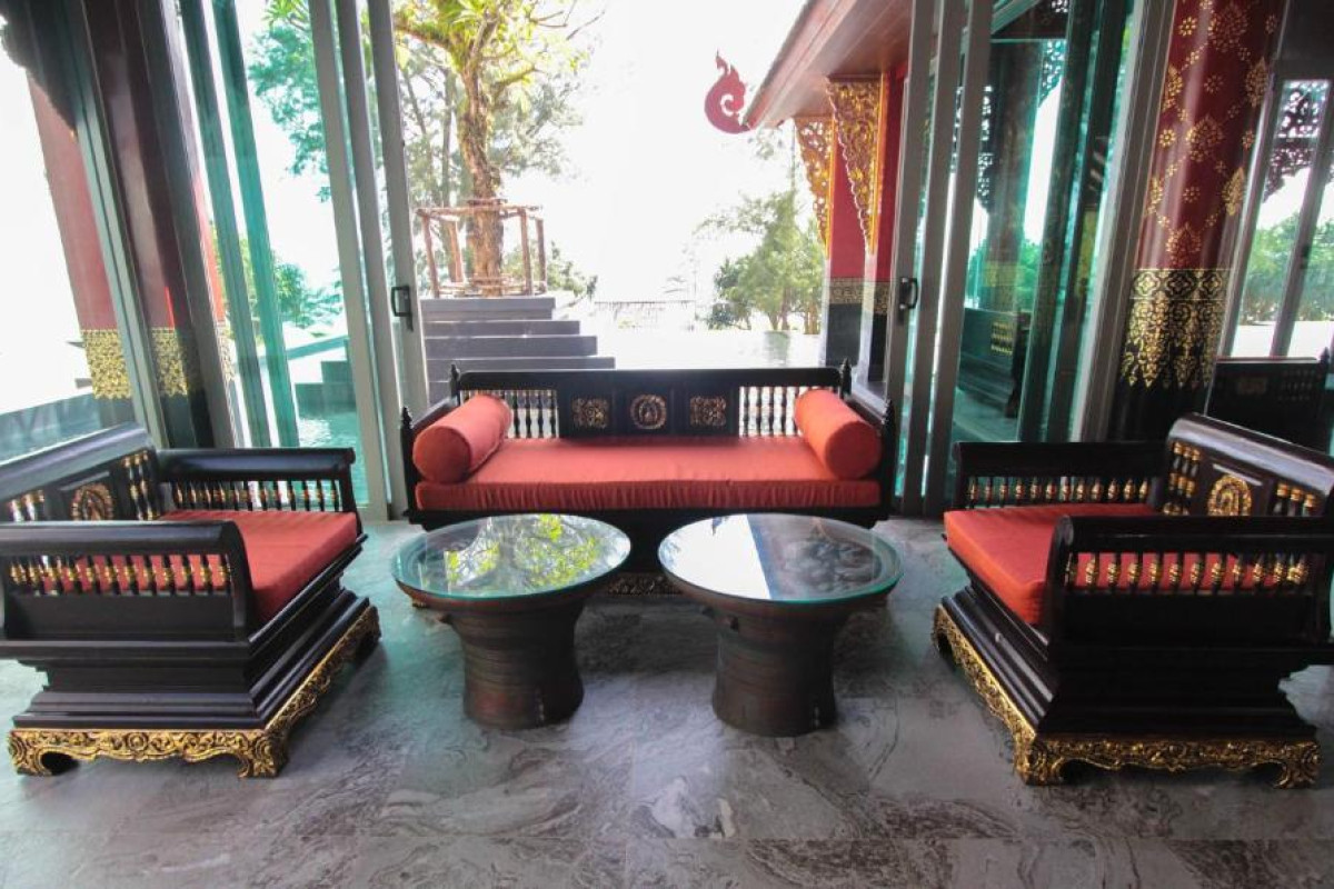 Maikhao Palm Beach Resort
