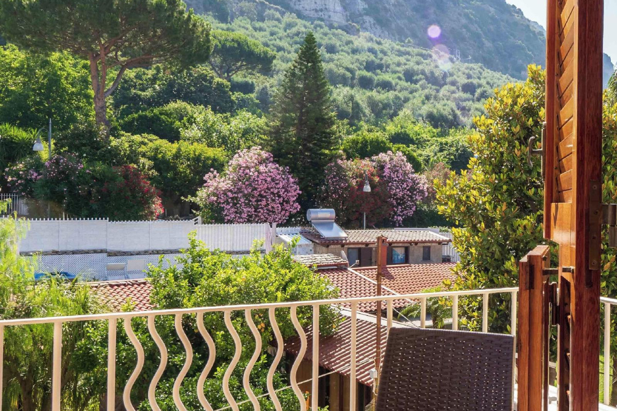 Maison Rosa