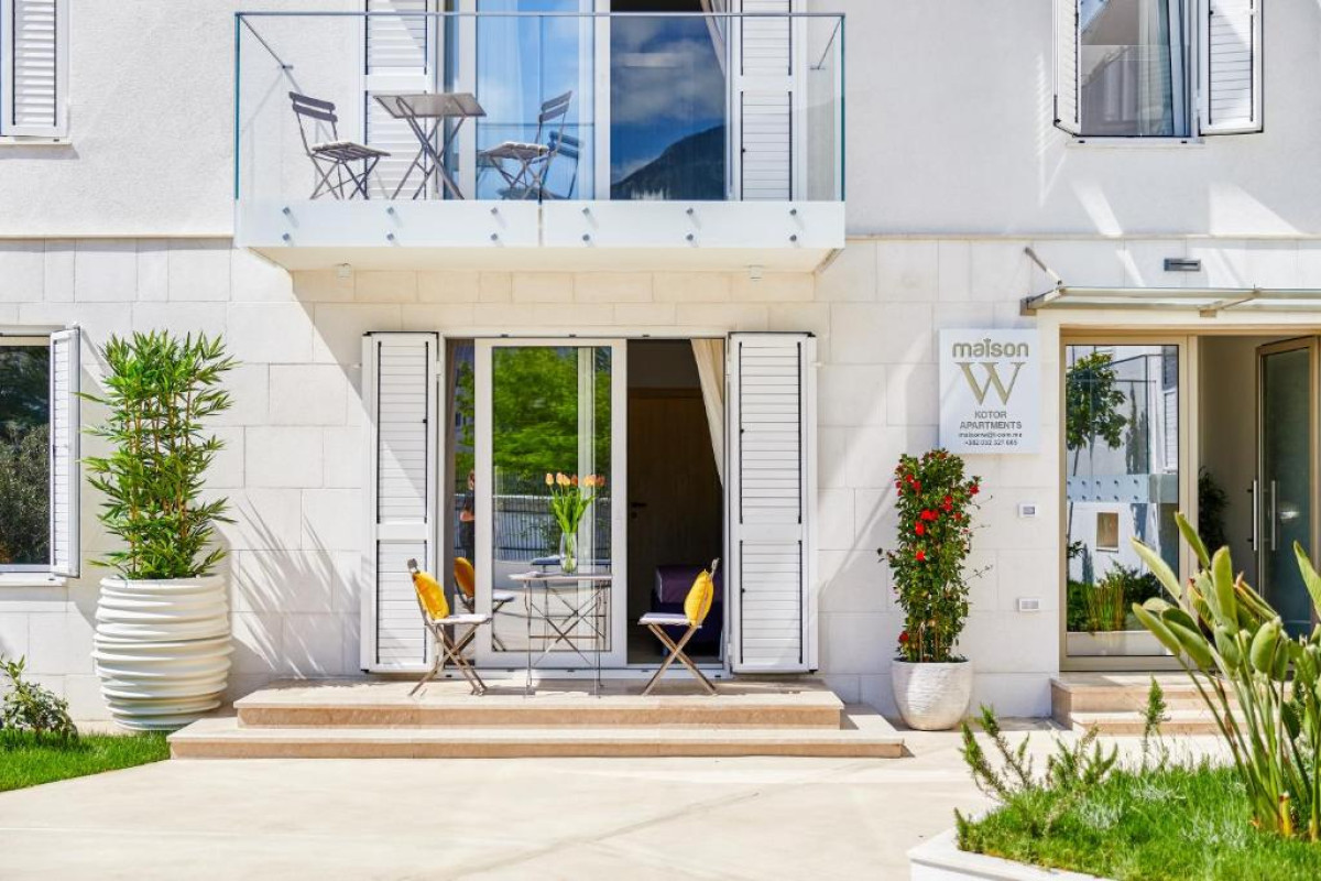 Maison W Hotel