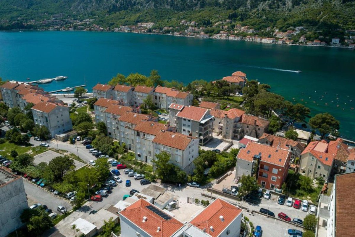 Maison W Hotel