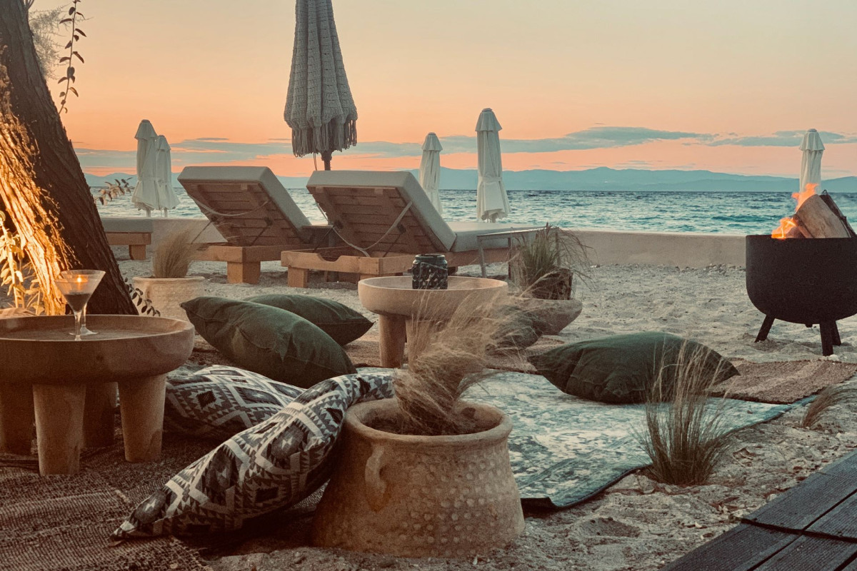 MAKO Sea & Suites