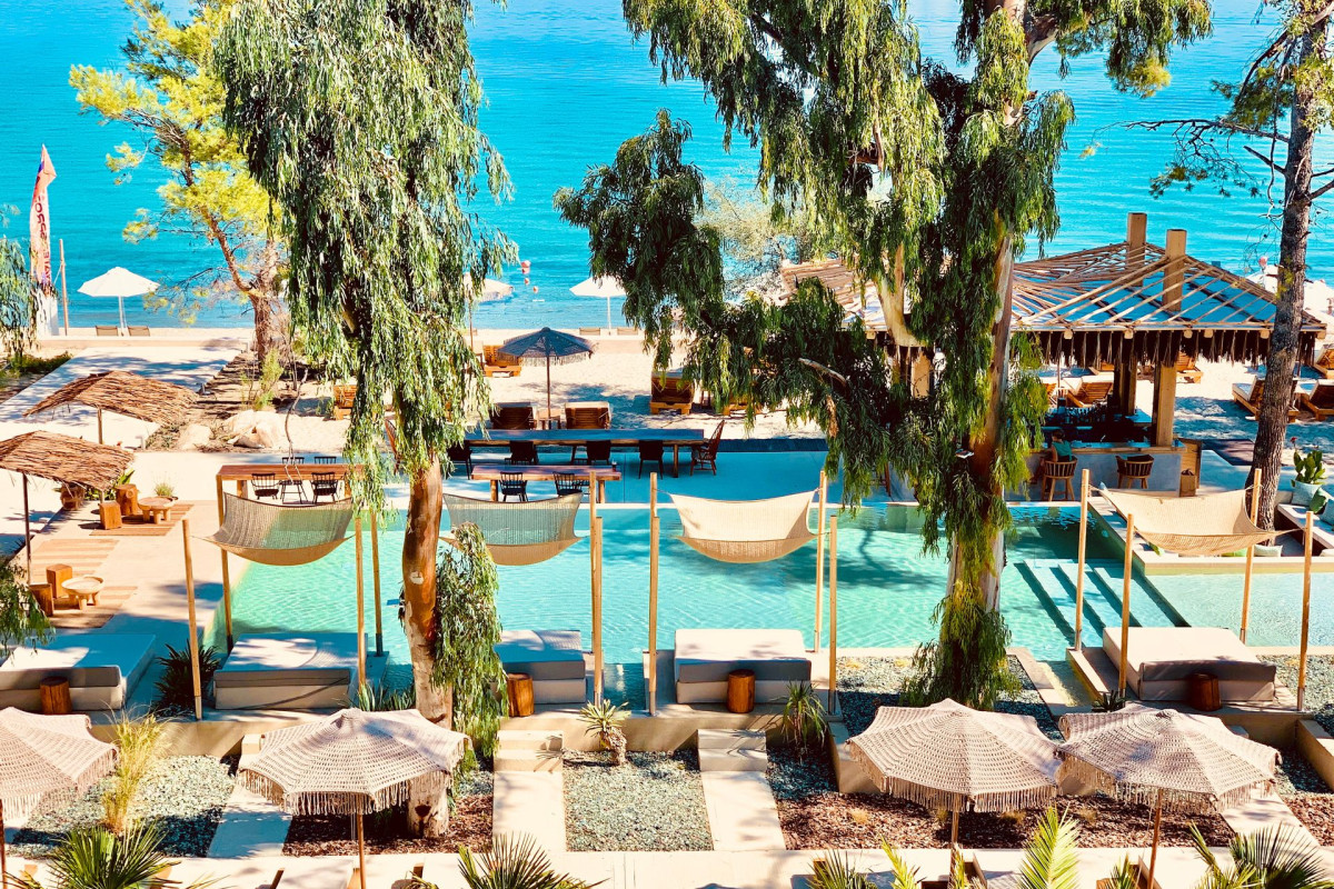 MAKO Sea & Suites