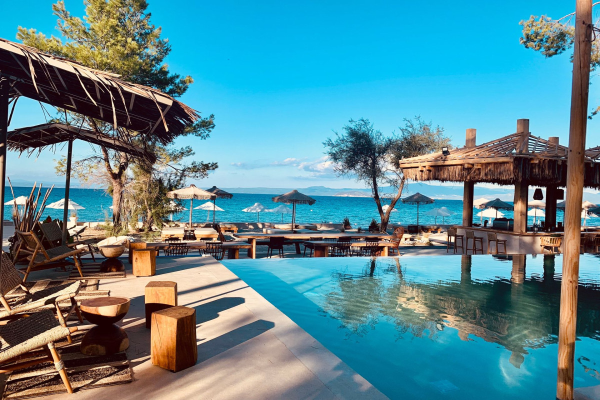MAKO Sea & Suites