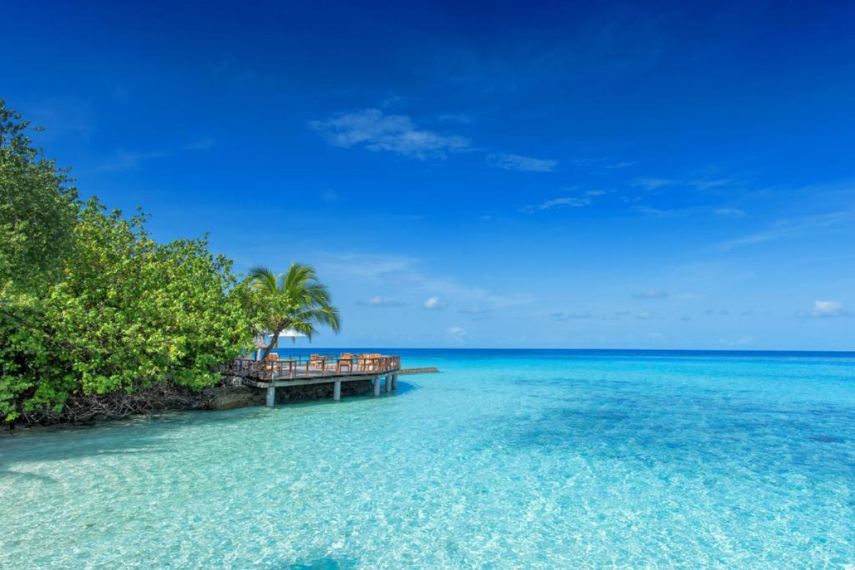 Makunudu Island Resort