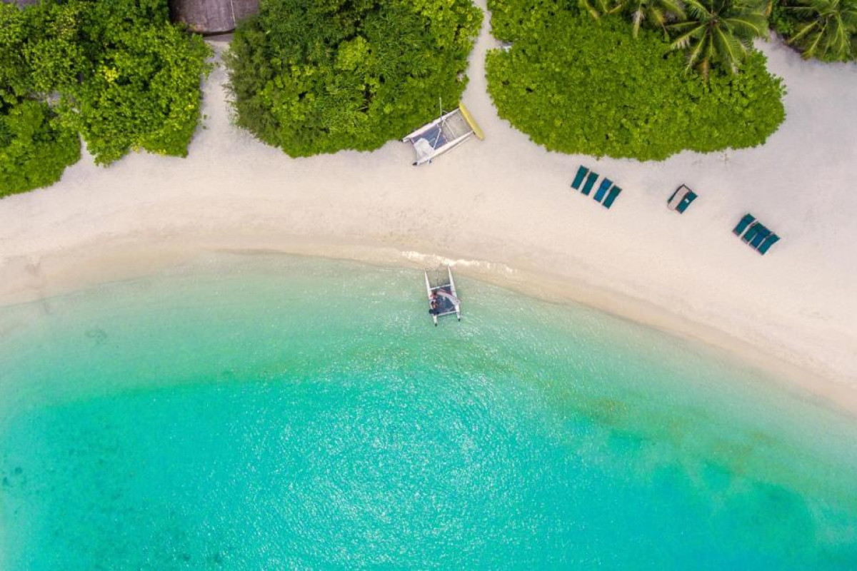 Makunudu Island Resort