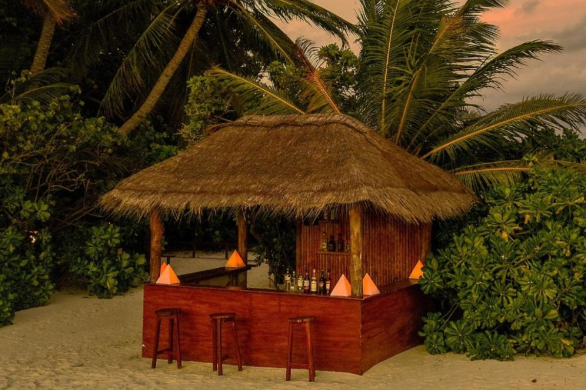 Makunudu Island Resort