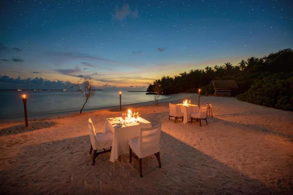 Makunudu Island Resort