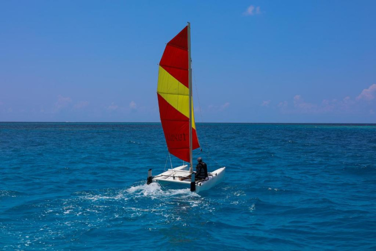 Makunudu Island Resort