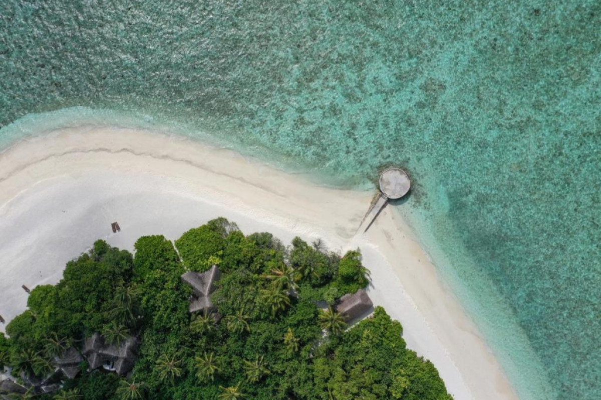 Makunudu Island Resort