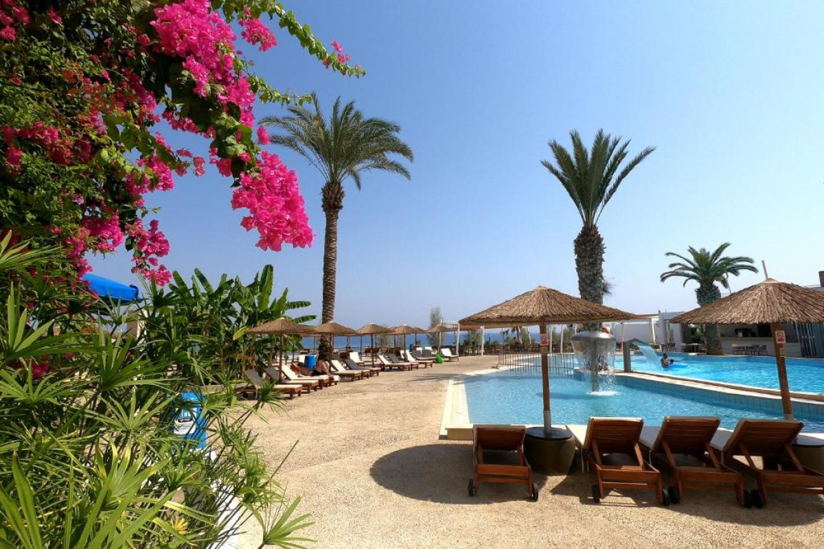 Malama Beach Holiday Village