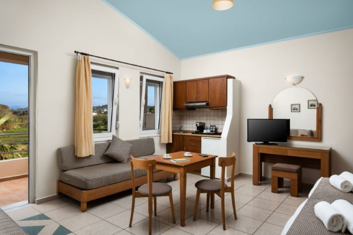 MALEME MARE BEACHSIDE HOTEL