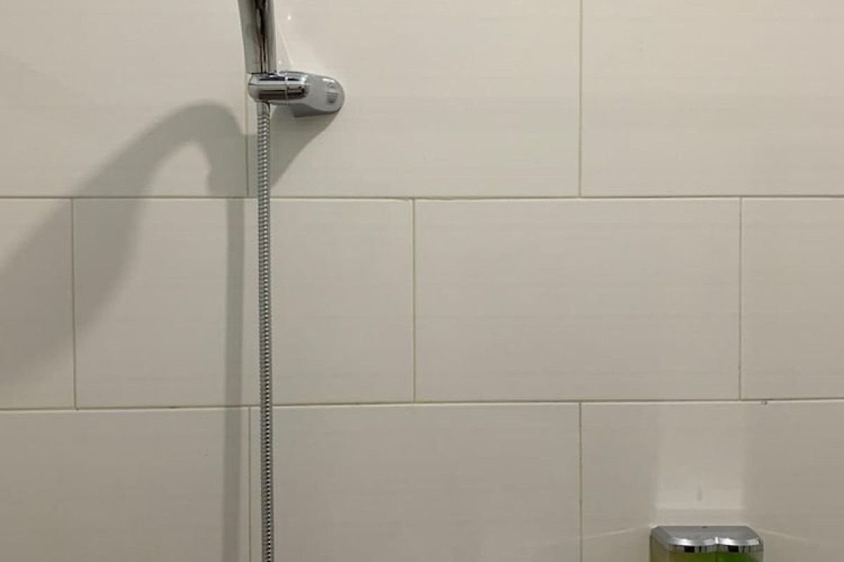 Mamaras Guest House