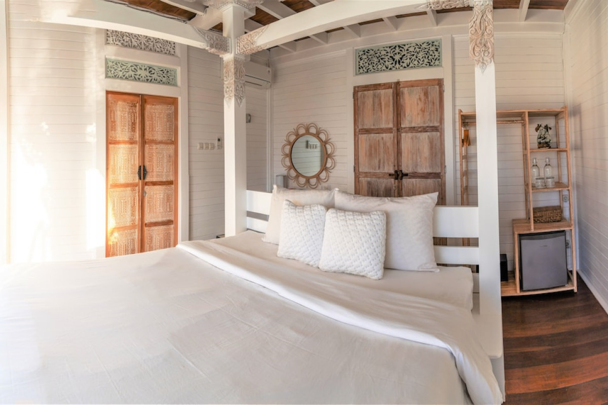 Mambo Hill Resort