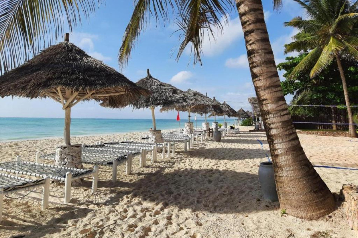Mambo Ocean Resort