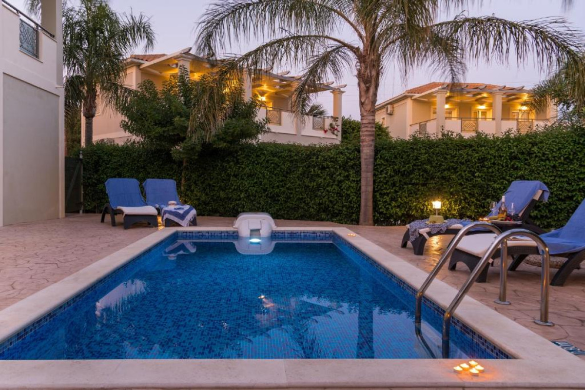 Mamfredas Luxury Resort