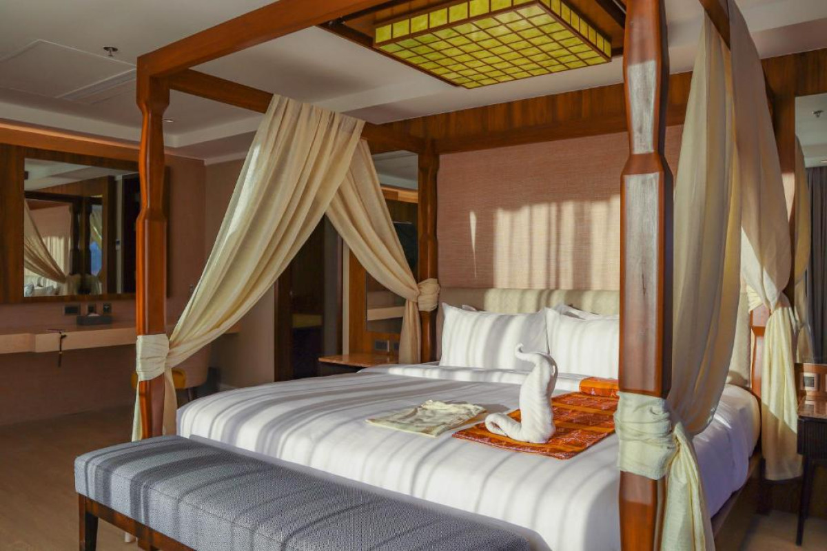 Mandarin Bay Resort and Spa
