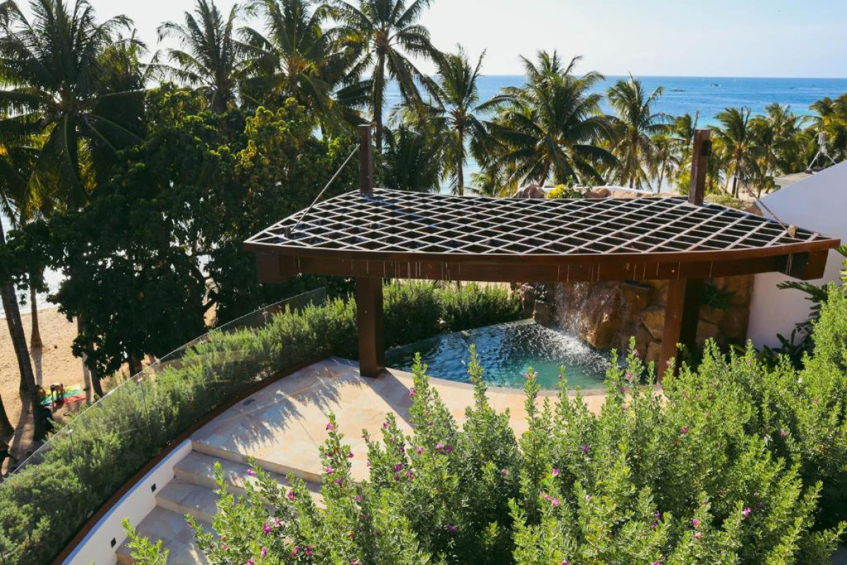 Mandarin Bay Resort and Spa