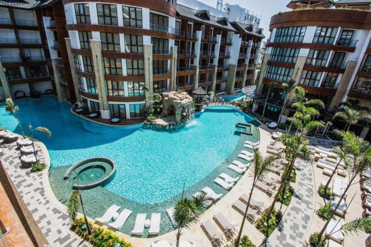 Mandarin Bay Resort and Spa
