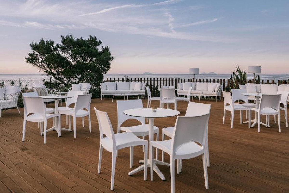 MANGIA’S POLLINA RESORT