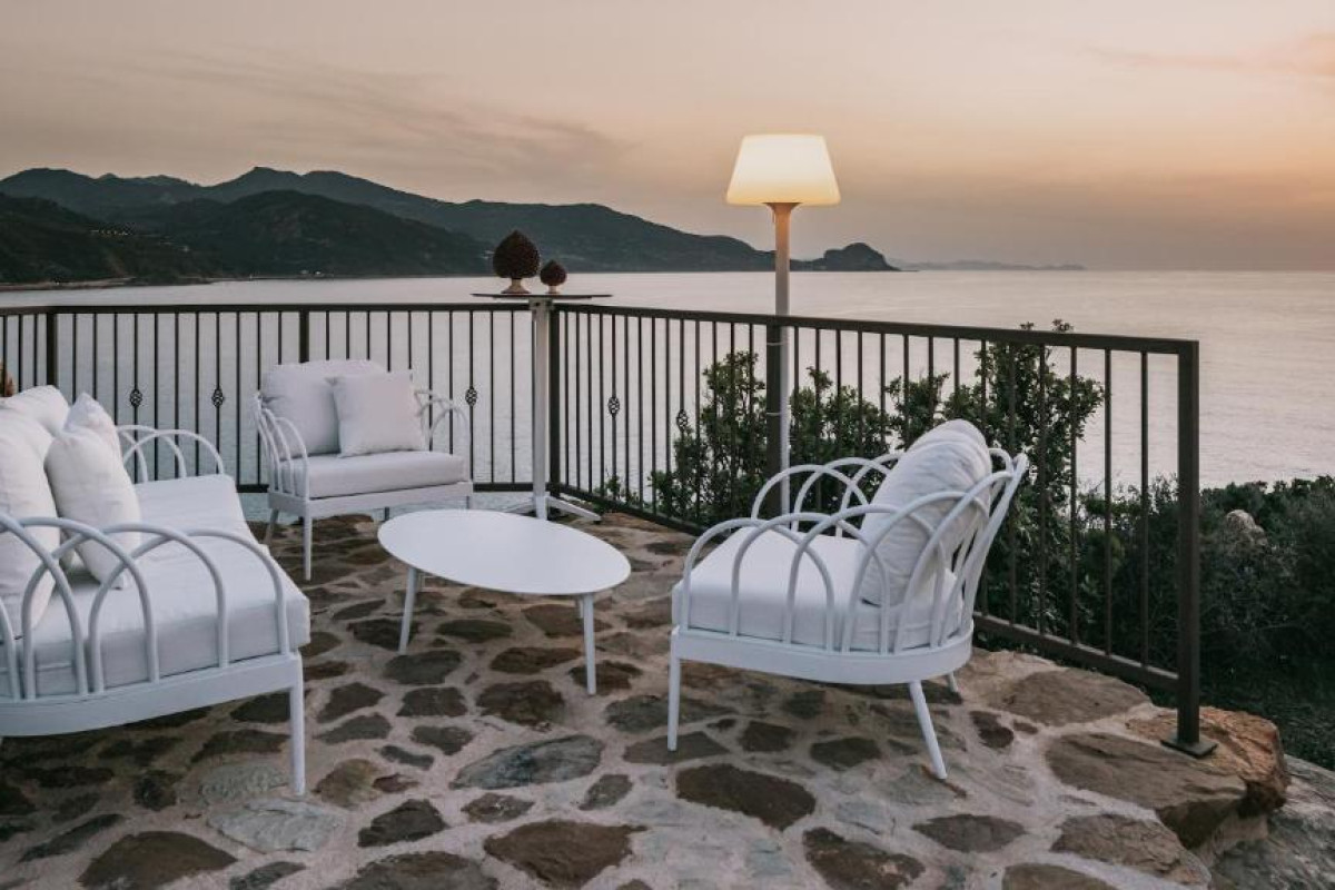 MANGIA’S POLLINA RESORT
