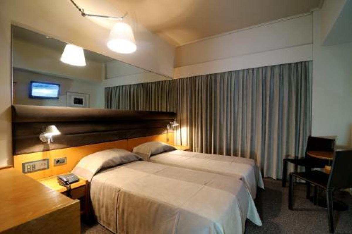 Maniatis Hotel