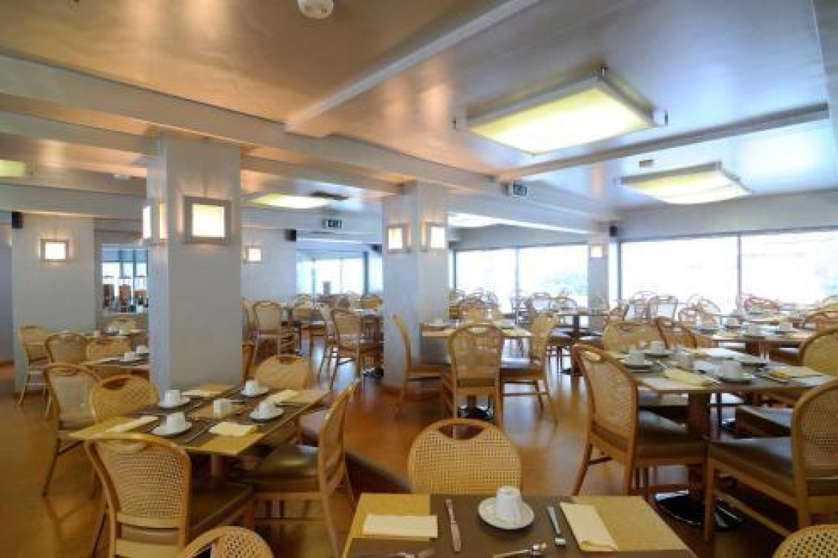 Maniatis Hotel