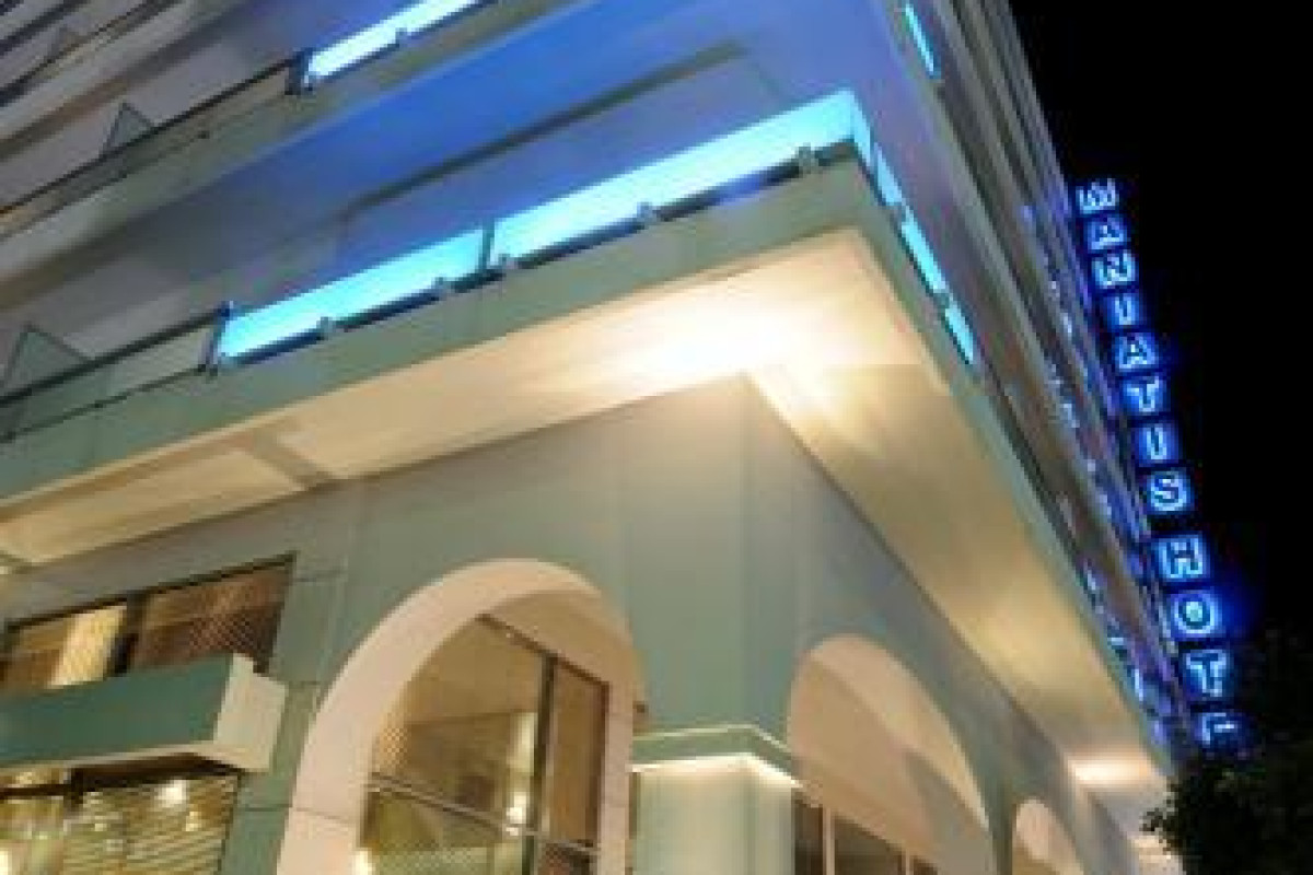 Maniatis Hotel