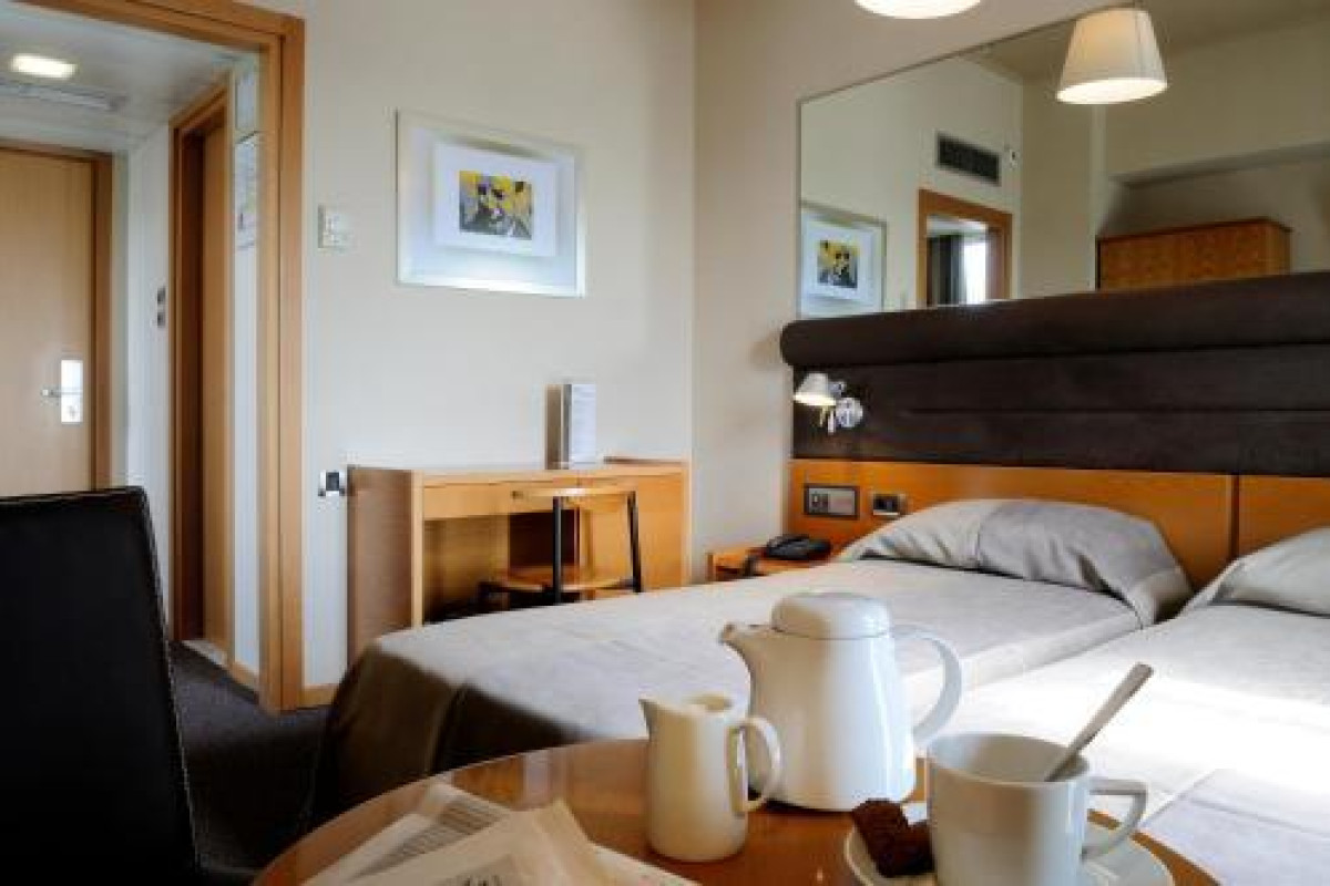 Maniatis Hotel