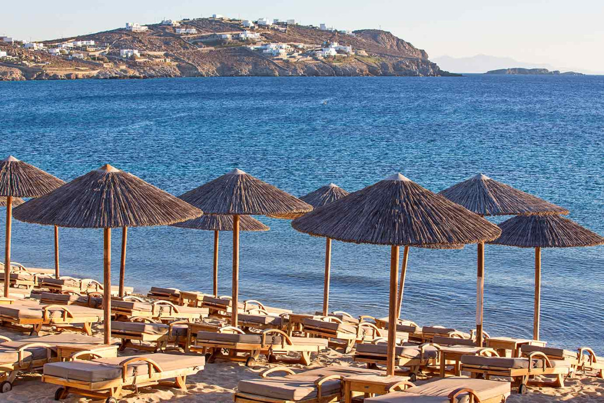 Manoulas Beach Hotel